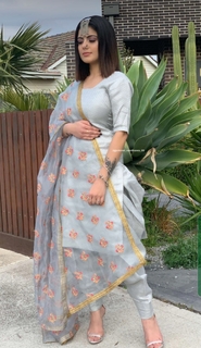 Kirat Randhawa feet photo 6