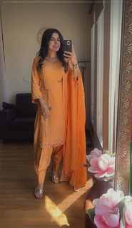Kirat Randhawa feet photo 8