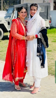 Kirat Randhawa feet photo 15