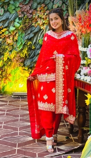 Kirat Randhawa feet photo 4