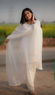 Kirat Randhawa feet photo 19