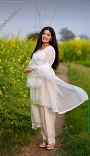 Kirat Randhawa feet photo 16