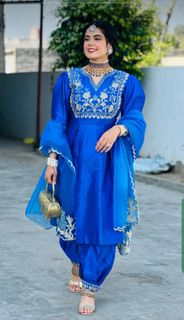 Kirat Randhawa feet photo 18