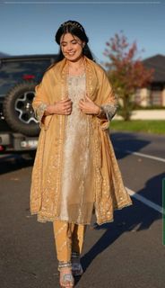 Kirat Randhawa feet photo 14