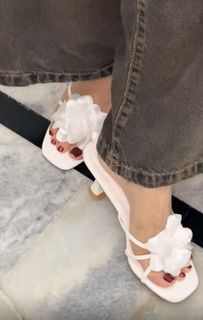 Kirat Randhawa feet photo 8