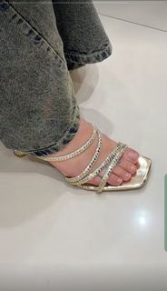 Kirat Randhawa feet photo 1
