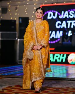 Kirat Randhawa feet photo 20