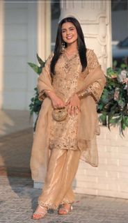 Kirat Randhawa feet photo 14