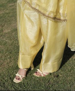 Kirat Randhawa feet photo 9