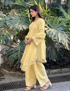 Kirat Randhawa feet photo 8