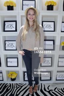 Kirby Bliss Blanton feet photo 1