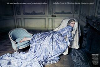 Kirsten Dunst feet photo thumbnail