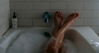 Kirsten Dunst feet photo thumbnail