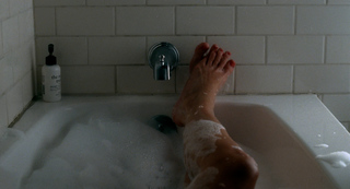 Kirsten Dunst feet photo thumbnail