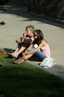 Kirsten Dunst feet photo thumbnail