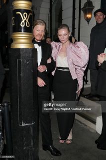 Kirsten Dunst feet photo 3