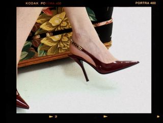 Kirsten Dunst feet photo 1