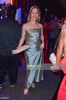 Kirsten Gillibrand feet photo 3