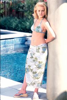 Kirsten Storms feet photo 8