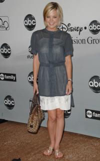 Kirsten Storms feet photo 16