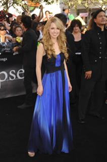Kirsten Zien feet photo 6