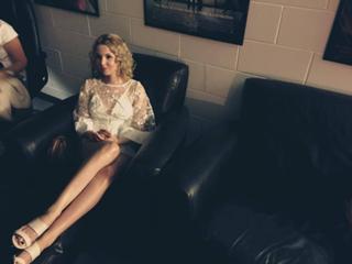 Kirsten Zien feet photo 10