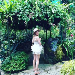 Kirsten Zien feet photo 8