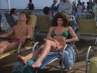 Kirstie Alley feet photo thumbnail