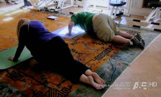 Kirstie Alley feet photo thumbnail