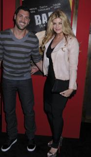Kirstie Alley feet photo thumbnail
