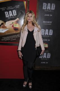 Kirstie Alley feet photo thumbnail