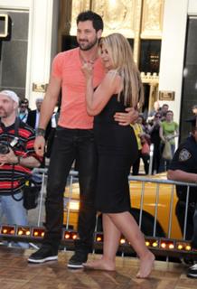 Kirstie Alley feet photo thumbnail