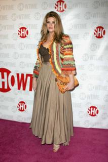 Kirstie Alley feet photo thumbnail
