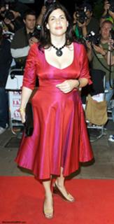 Kirstie Allsopp feet photo 1