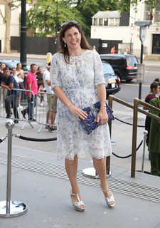 Kirstie Allsopp feet photo 11