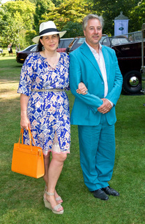 Kirstie Allsopp feet photo 10