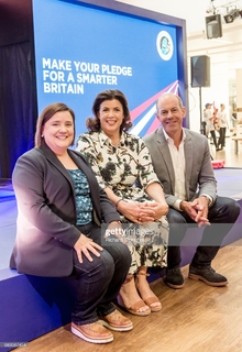 Kirstie Allsopp feet photo 19