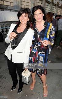 Kirstie Allsopp feet photo 18