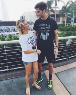 Kirstin Maldonado feet photo thumbnail