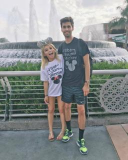Kirstin Maldonado feet photo thumbnail