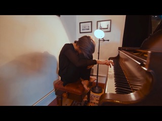 Kirstin Maldonado feet photo thumbnail