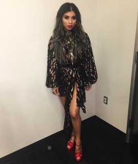 Kirstin Maldonado feet photo thumbnail
