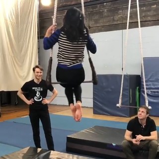 Kirstin Maldonado feet photo thumbnail