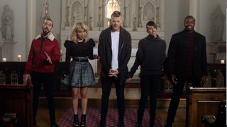 Kirstin Maldonado feet photo thumbnail