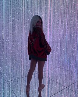 Kirstin Maldonado feet photo thumbnail