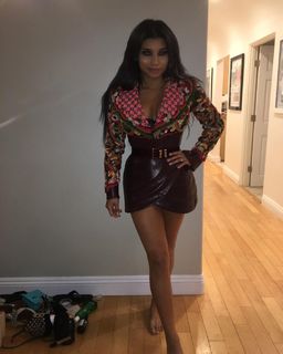 Kirstin Maldonado feet photo thumbnail