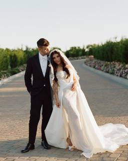 Kirstin Maldonado feet photo thumbnail