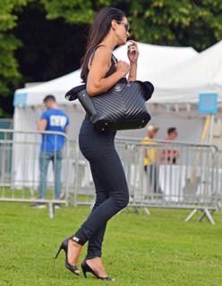 Kirsty Gallacher feet photo thumbnail