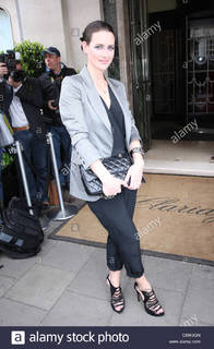Kirsty Gallacher feet photo thumbnail