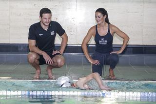 Kirsty Gallacher feet photo thumbnail